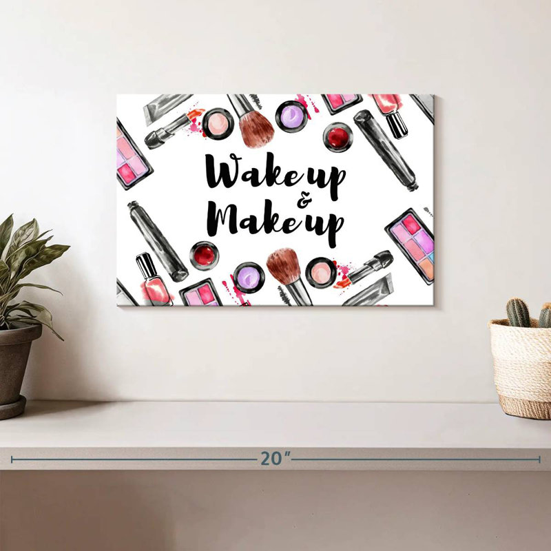 Tergel Makeup Stuff, 8" H x 12" W