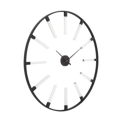 Britteni Metal Wall Clock