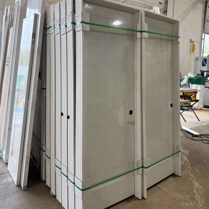 (Pré-verrouillé) Porte pré-suspendue intérieure à 1 panneau avec montants de porte de 4 9/16 po, 34 po x 80 po, Gauche