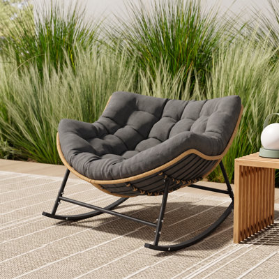 Fauteuil à bascule Papasan surdimensionné en osier d'extérieur avec coussin en tissu Oxford, fauteuil à bascule lounge en rotin intérieur/extérieur avec base en métal