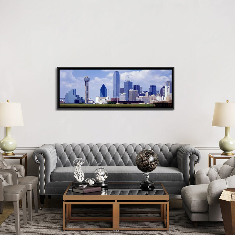 « dallas, texas », reproduction de photo sur toile, H 20 po x l 60 po x P 1,5 po, Cadre noir