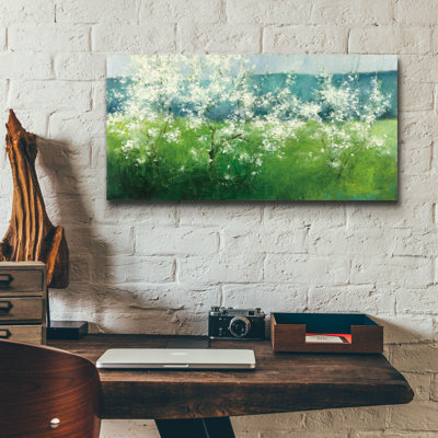 «Mountain Spring» par Julia Purinton, art mural en verre acrylique