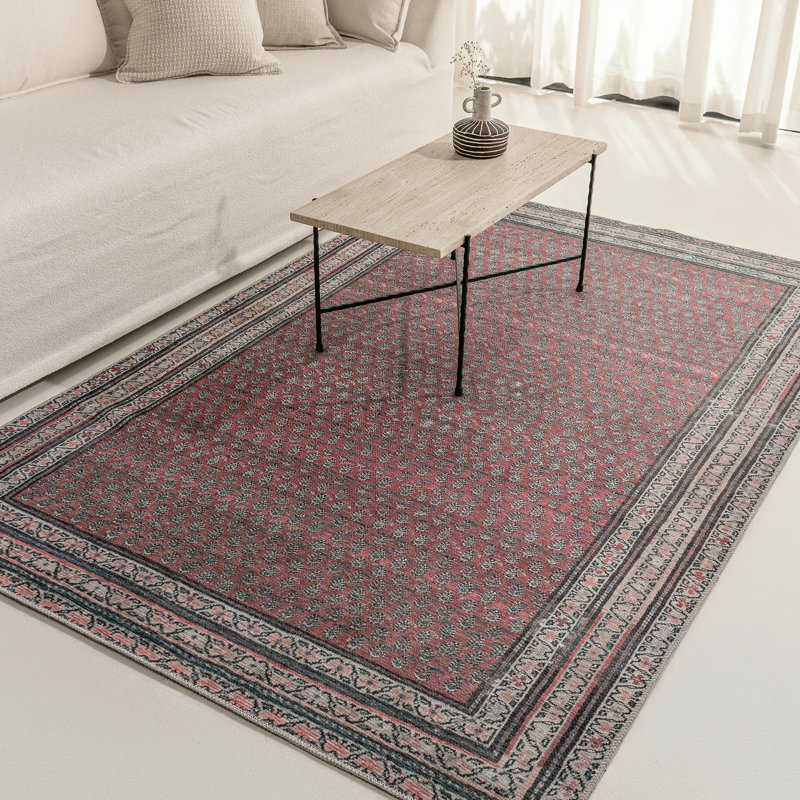 Tapis d'inspiration rétro Carlton, 5 pi x 8 pi | Style rétro, design d'inspiration héritage, design persan, palette rouille et gris anthracite, tissage plat dense