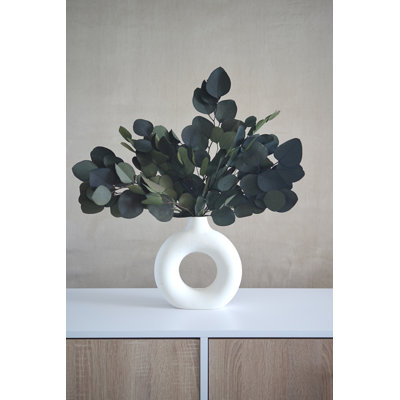 Arrangement floral d'eucalyptus préservés