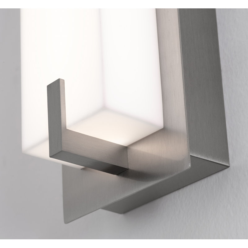 Sinclair - 18'' LED  Wall Sconce - Satin Nickel, 26 W, Satin Nickel