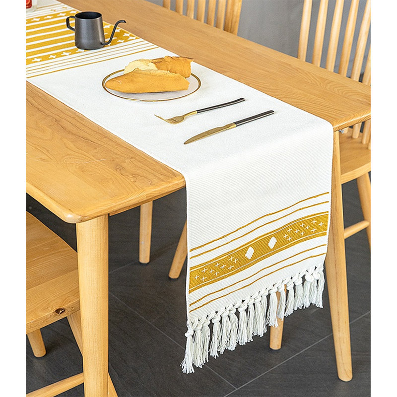 Chemin de table Mishea, 87 po x 14 po
