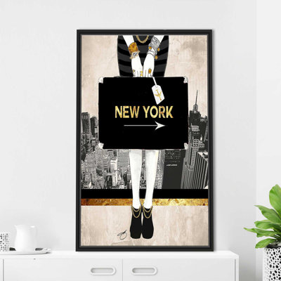 «New York Fashion In Gold (Vertical)» par By Jodi - impression
