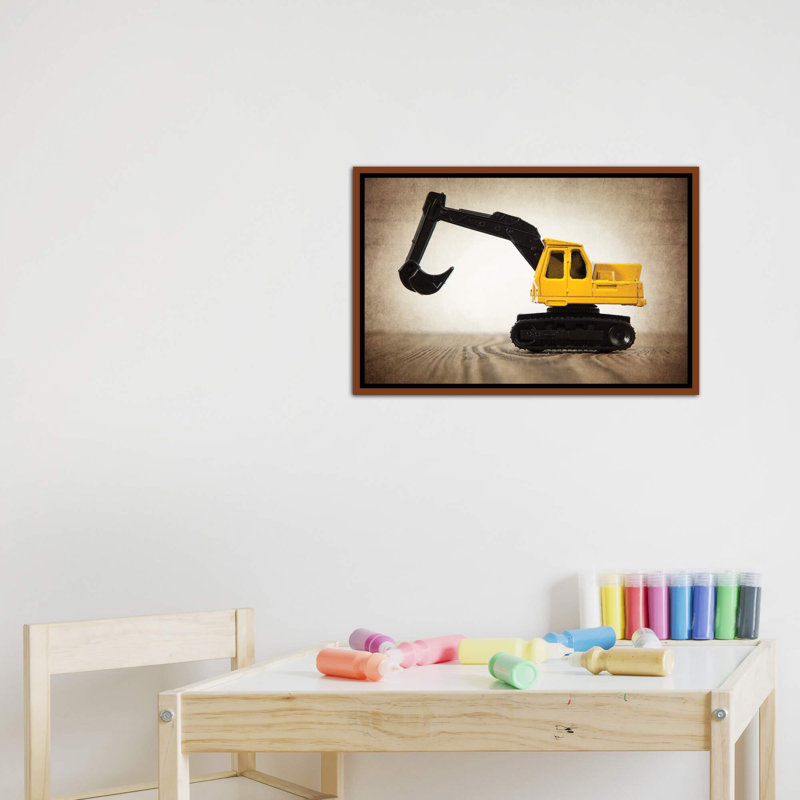 Excavator par Saint and Sailor Studios - reproduction de photo, H 18 po x l 26 po x P 1,5 po, Toile avec cadre brun