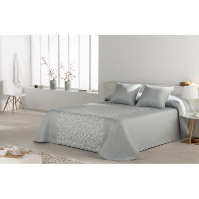 Avalynn Bedspread