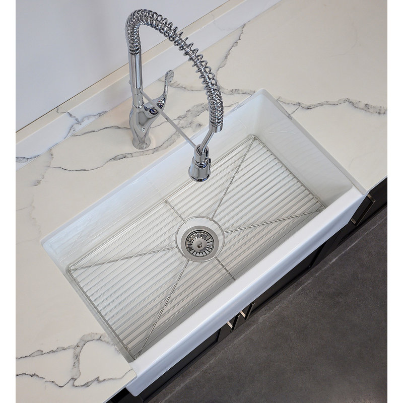 33'' L Farmhouse / Apron Single Bowl Fireclay Kitchen Sink