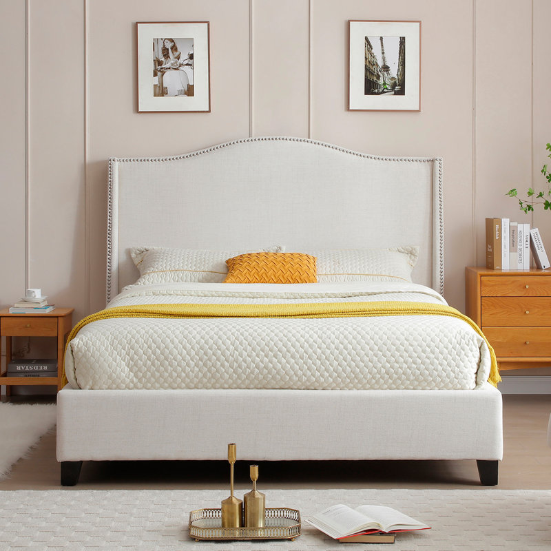 Hampton  Wingback Bed, Linen, Cream, Queen