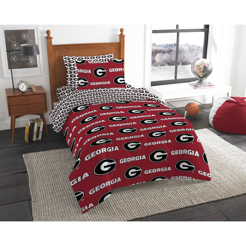 Polyester Comforter, NCAA University of Georgia