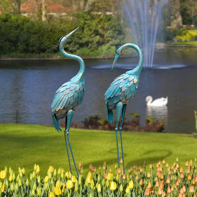 Moller Metal Garden Statue