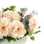 Pivoines roses dans un pot à crème