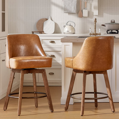 Tabourets de bar à hauteur de comptoir, tabouret de bar confortable en similicuir brun, ensemble de tabourets pivotants à hauteur de comptoir 2，360 °, pieds en bois massif, tabourets de bar avec dossier profilé