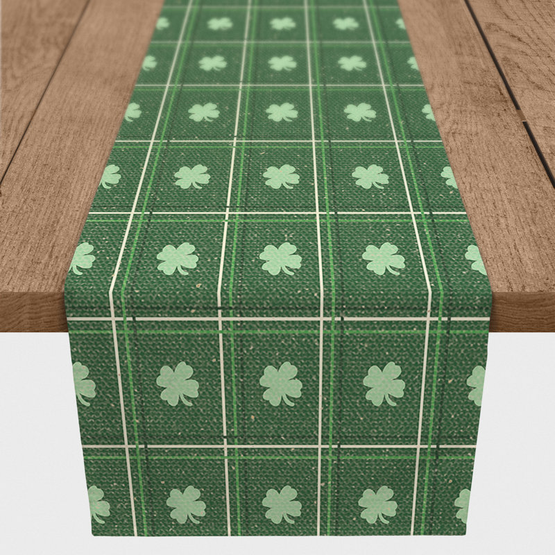 Chemin de table Csirke