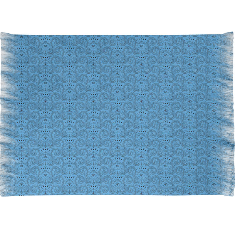 Tapis bleu de troisième œil Mcguigan, Oui