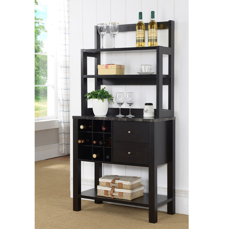 Armoire en bois avec trois tablettes, un compartiment à vin et deux tiroirs