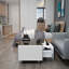 Table basse intelligente avec réfrigérateur intégré-109833934