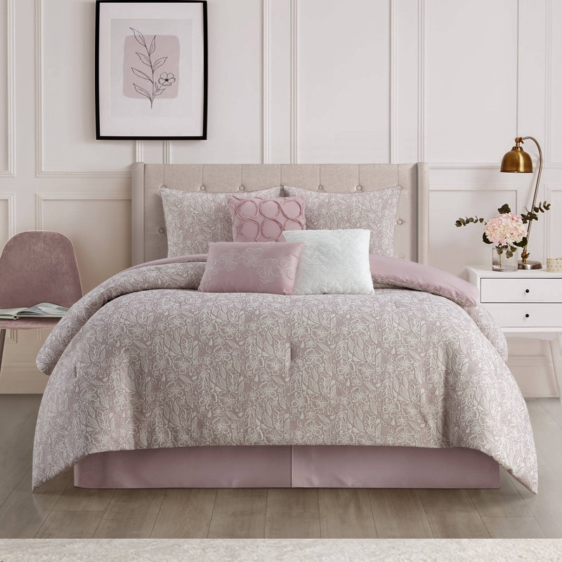 Cambrie 7 Piece Floral Comforter Set, Queen Comforter + 2 Queen Shams + 3 Throw Pillows