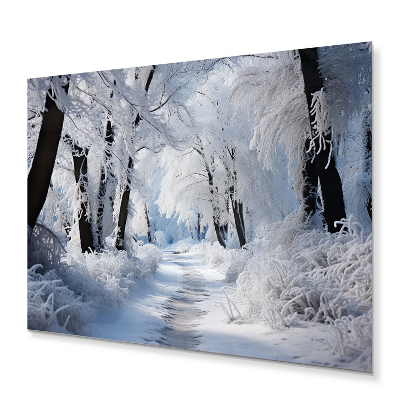 «Winter Frosty Forest II» - Décoration murale paysage d'hiver en métal, H 24 po x l 32 po x P 1 po