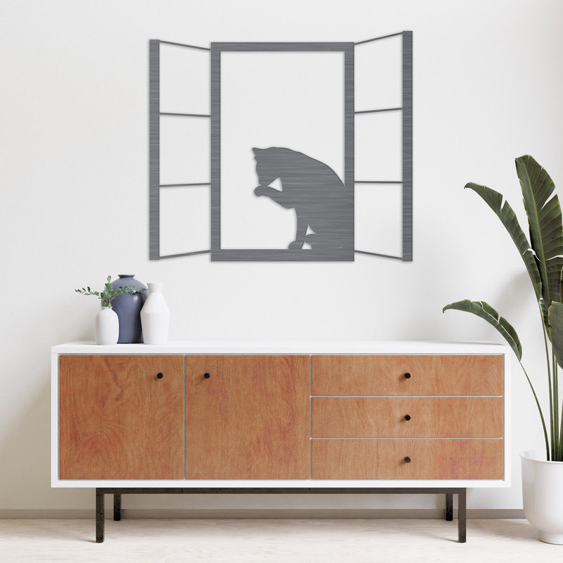 Chat qui lèche les pattes sur le rebord de la fenêtre, art mural, H 28 po x l 32 po x P 0,25 po, Argent