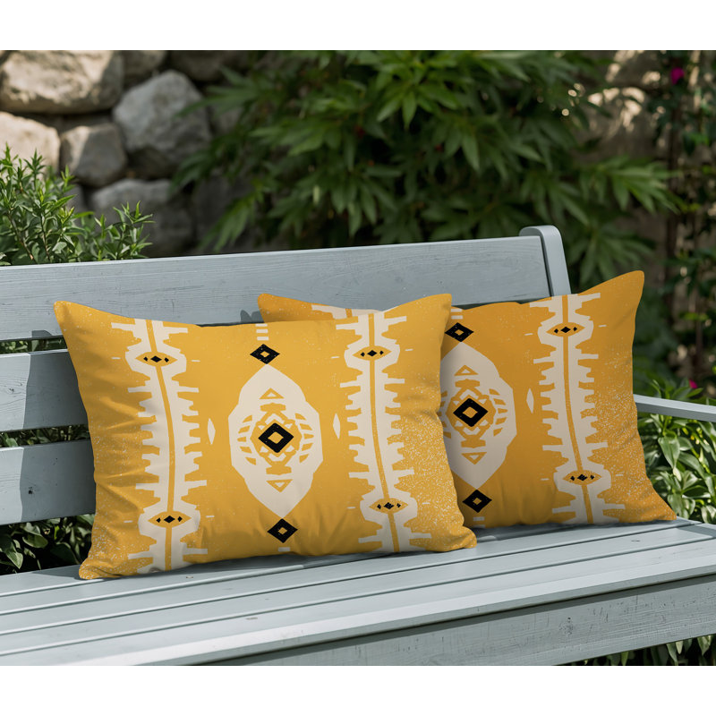 Oreiller réversible intérieur / extérieur Tallu, Yellow, 20 po x 14 po