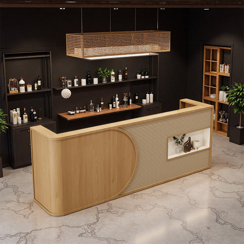Comptoir de bar classique classique - Conception polyvalente pour les bars commerciaux, les cafés et les espaces de loisirs