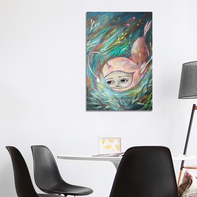 «Angler Fish Illumination» par Heather Renaux, peinture sur toile tendue, H 40 po x l 26 po x P 1,5 po