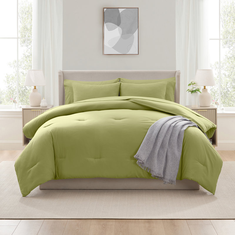 Soft Microfiber 7 Piece Comforter Set with Sheets, Queen Comforter + 6 Additional Pieces, Olive Green