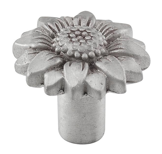 Carlotta Novelty Knob, 1.25" H x 1.25" W x 1" D, Satin Nickel