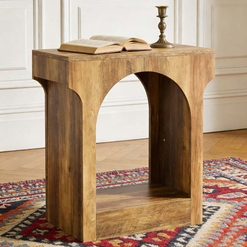 Table de bout arquée