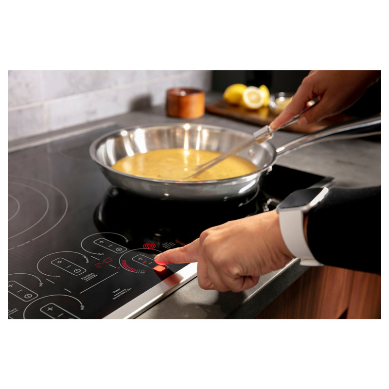 29.75" Electric Cooktop with 5 Elements, Stainless Steel