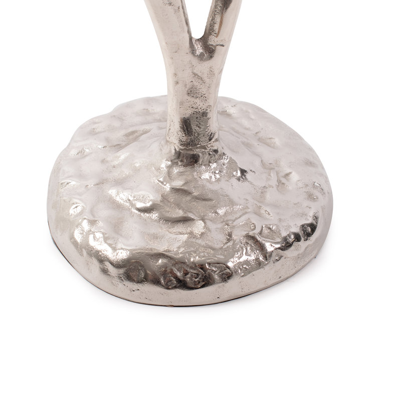Danseuse libre en aluminium coulé argent poli
