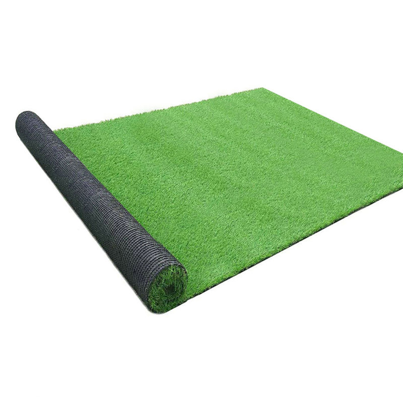 Tapis et rouleaux de gazon artificiel, H 39,6 po x l 27,6 po x P 1,2 po