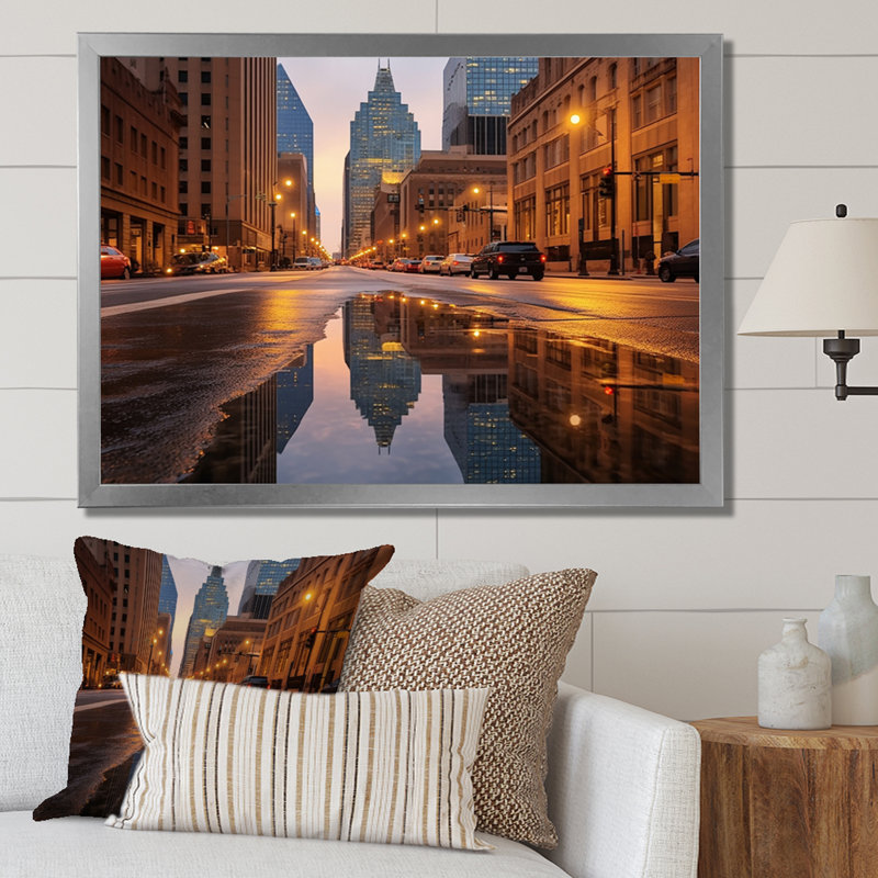 Dallas Perspectives II, reproduction d'art sur toile, Cadre photo argenté, H 34 po x l 44 po x P 1,5 po