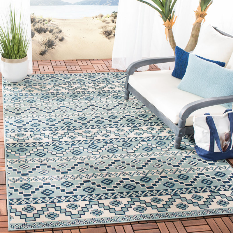 Northpoint Veranda Chevron Indoor/Outdoor Area Rug, Rectangle 4' x 5'7"