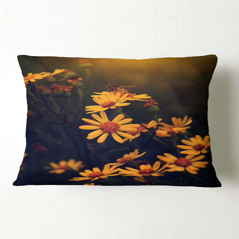 Coussin lombaire floral sauvage