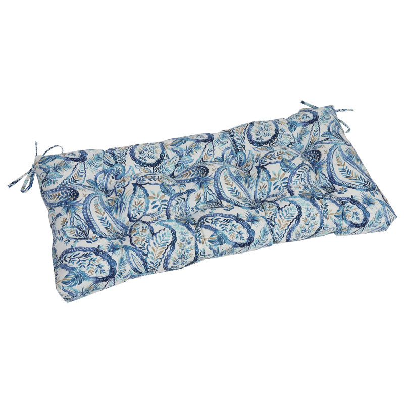 Outdoor 5'' Loveseat Seat Cushion, White/Blue Paisley