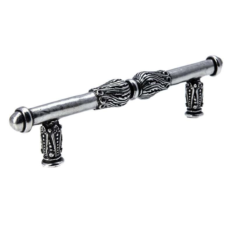 Poignée d'acanthe avec volute de plumes, 4", Argent argent