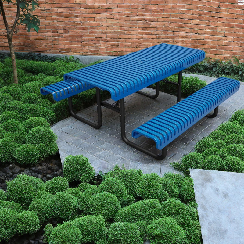 Tables de patio commerciales en bois, table de pique-nique en acier 72 po avec trou pour parasol