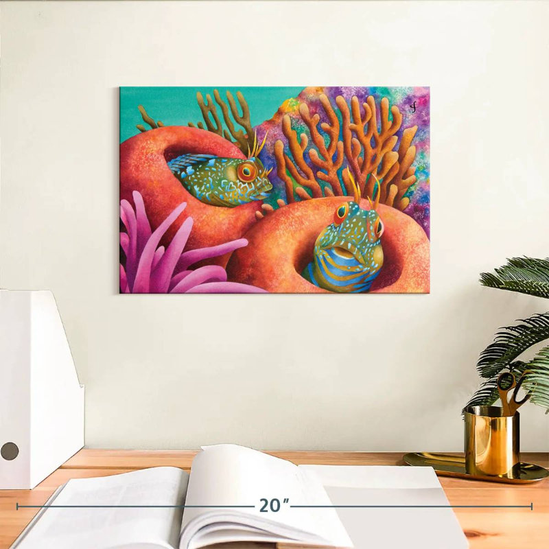 Brampt Seaweed Blennies, 8" H x 12" W