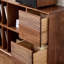 Bibliothèque simple de style japonais