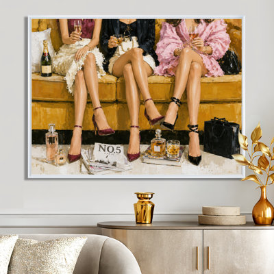 Girls Night Out on the Sofa I - Glam Fashion Canvas Wall Decor
