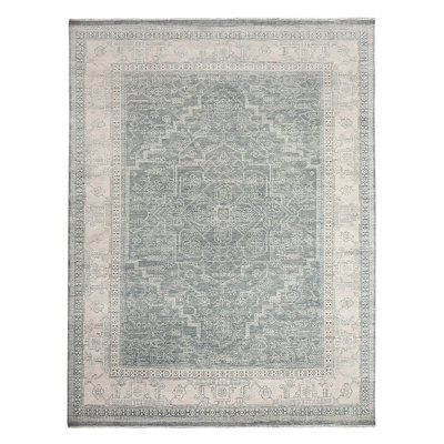 Nuit Arabe Wool Floral Area Rug in Blue