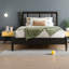 Grands lits robustes, structure en bois d'acacia massif, style industriel pour maison moderne