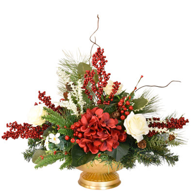Red Berry & Hydrangea Centerpiece