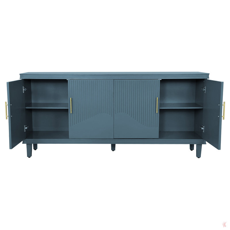 Armoire 70,07 po à 4 portes de grande taille, identique au salon, à la cuisine, à la chambre à coucher et au couloir