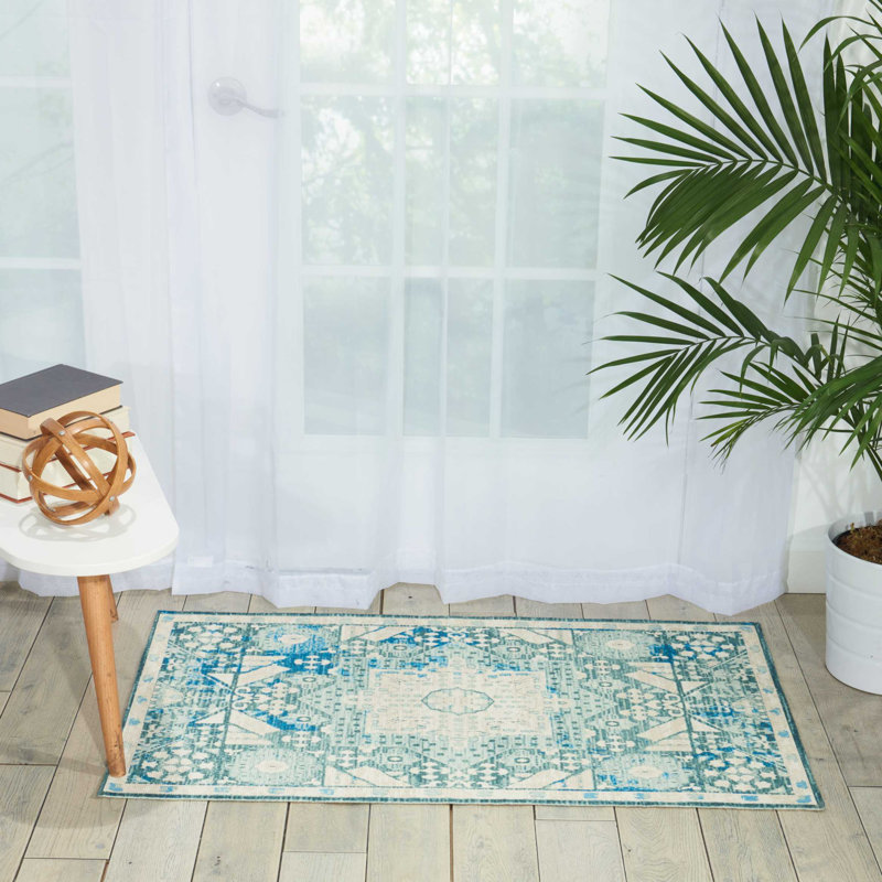 Oriental Indoor Rug, Rectangle 5' x 7'