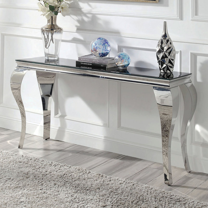 Console contemporaine avec plateau en verre noir et pieds de style cabriole en acier inoxydable de couleur argent, Noir